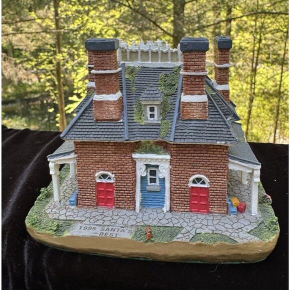 Santa’s Best 1995 Christmas In New England Train Station Excellent Condition! - Picture 6 of 7